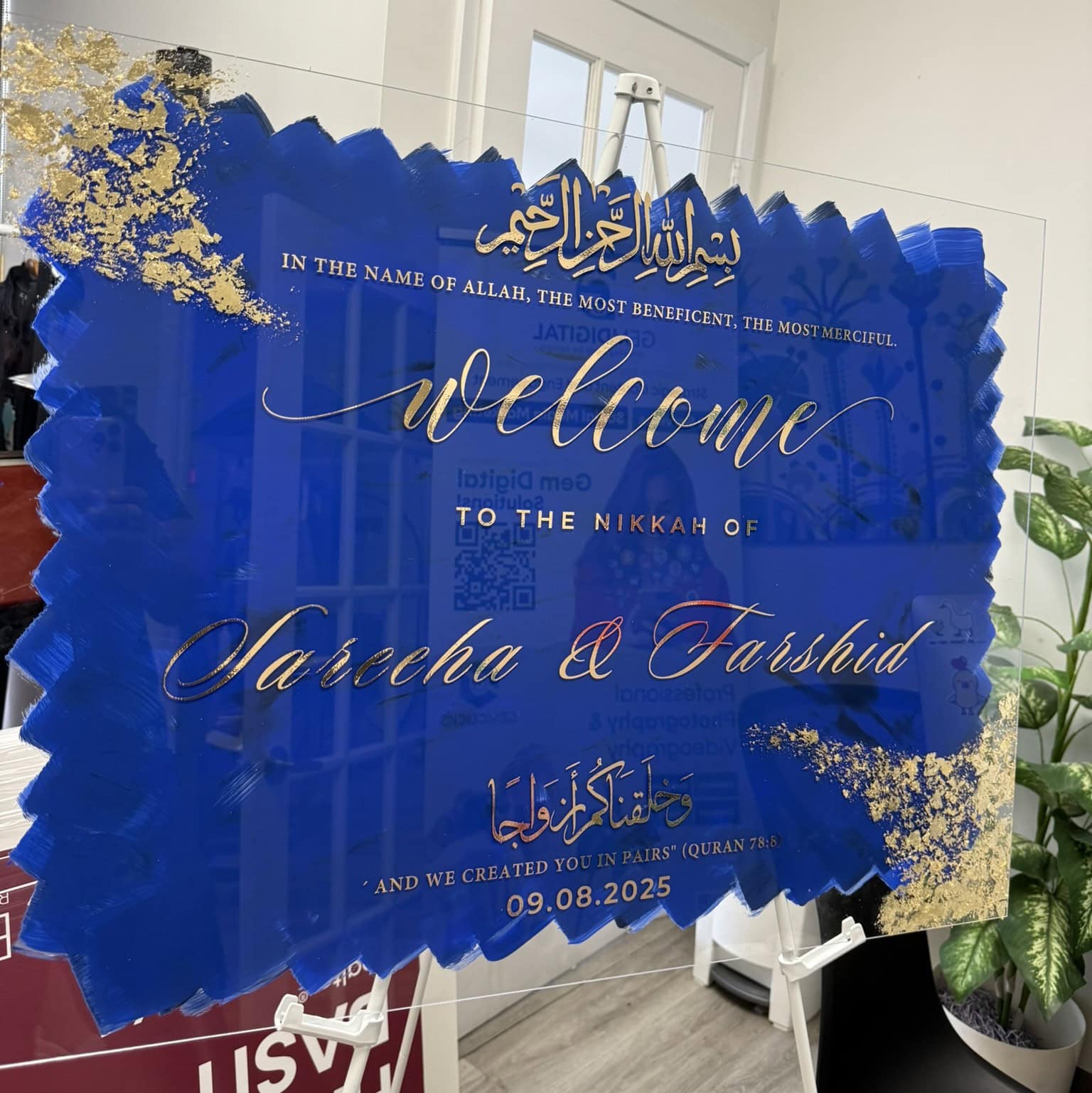 Acrylic Wedding Sign – view 4